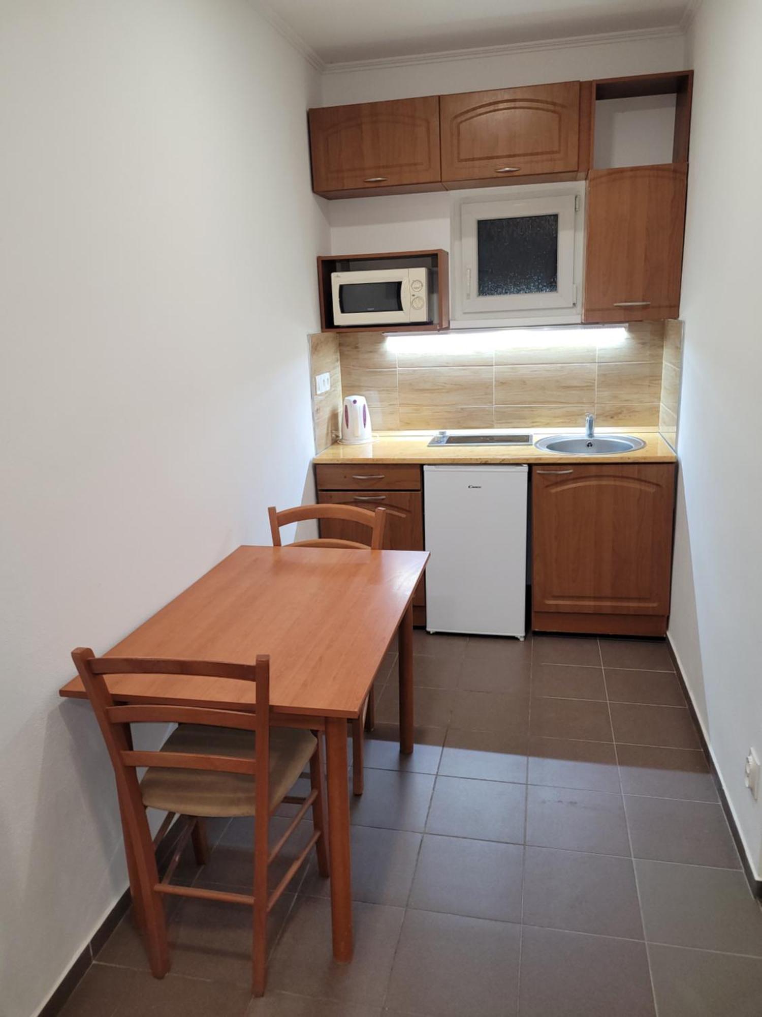 Alenka Hotel Štúrovo Eksteriør billede